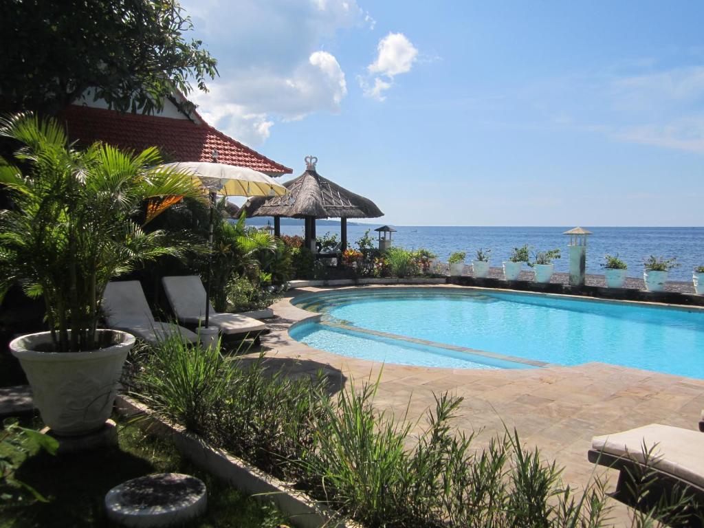 Kembali Beach Bungalows Amed Exteriör bild